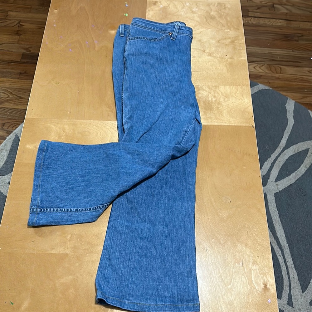 Woman's Wrangler jeans with flair bottoms